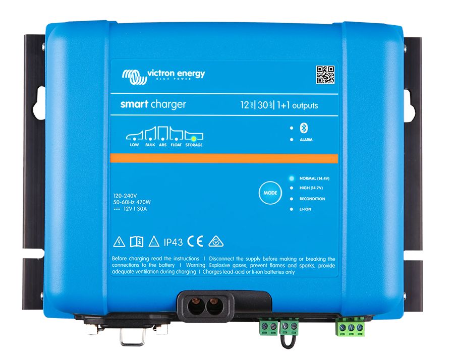 Victron Smart IP43 12/30 akkulaturi kiinteään asennukseen